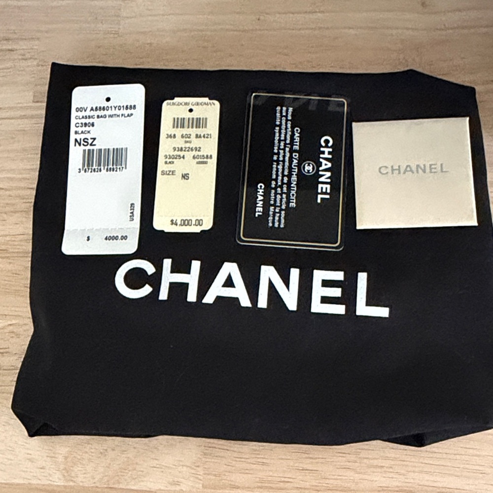 CHANEL Black Quilted Jumbo Leather Flap Shoulder Bag with Chain Strap- Caviar - Picture 2 of 16